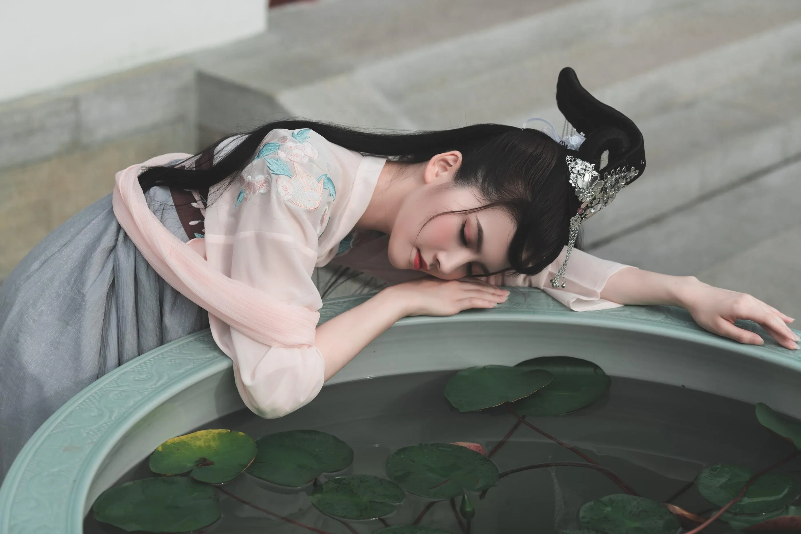 [艺图语] 2022.06.10 莺歌 Dtifa丁小妮 [29P]插图9